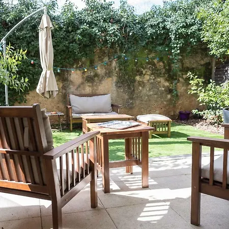 2 Pieces Avec Jardin Beaux Arts *